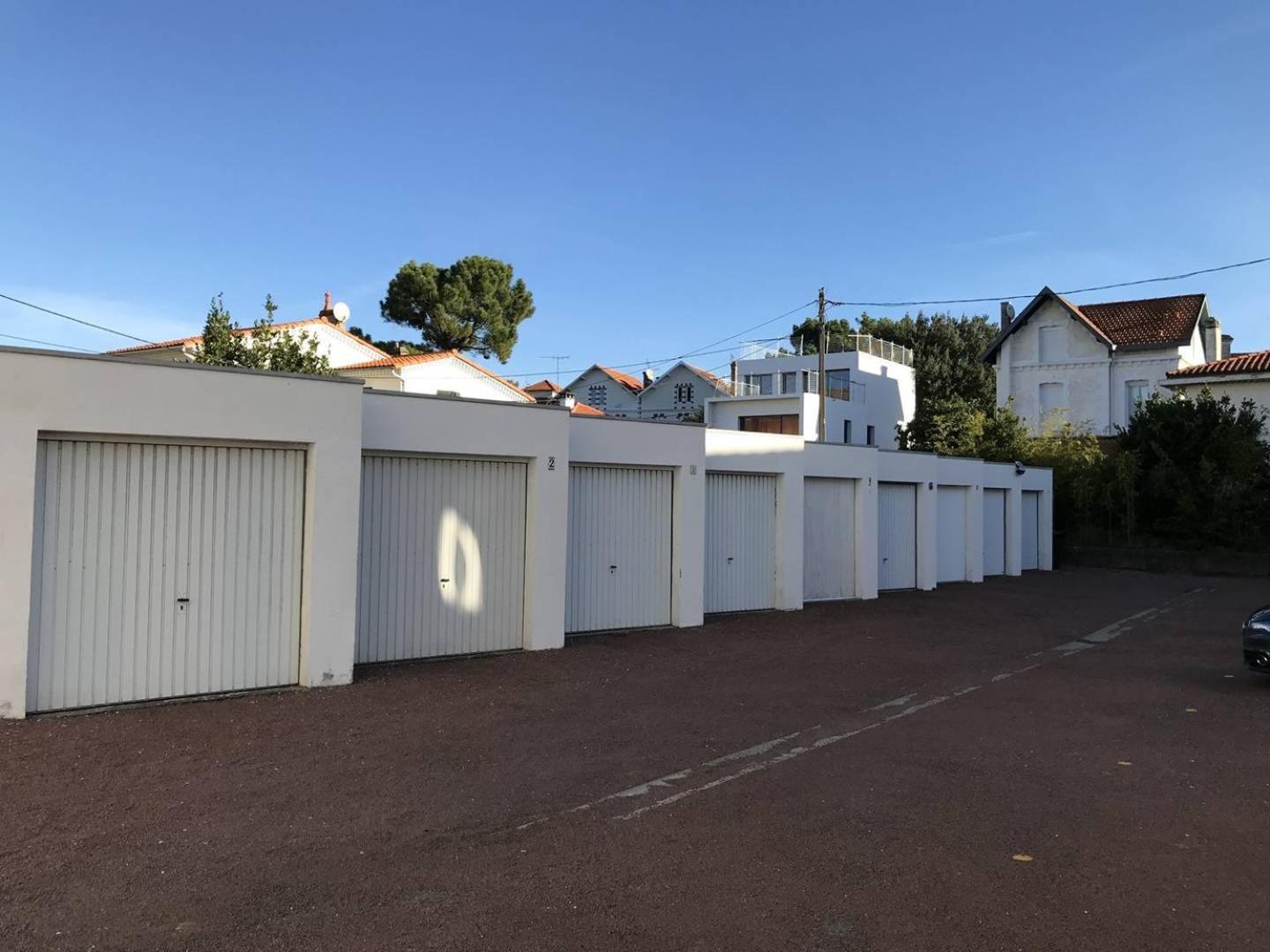 Royan - Vue Mer Pour Cet Appartement Face A La Plage - Grande Conche Exterior photo