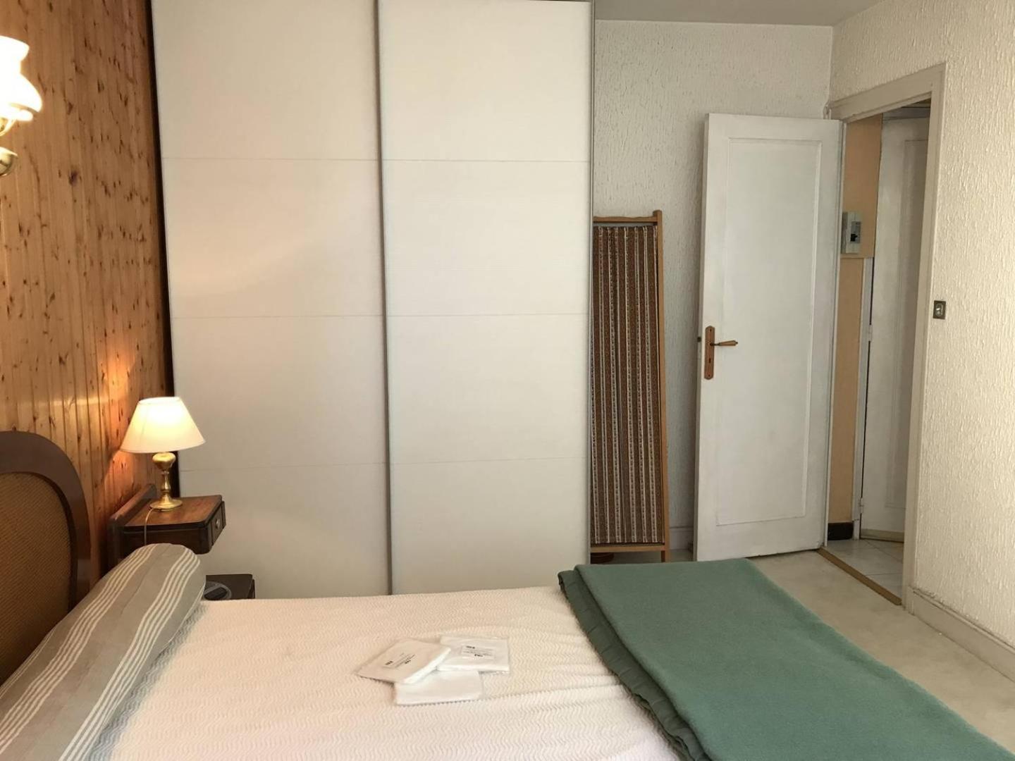 Royan - Vue Mer Pour Cet Appartement Face A La Plage - Grande Conche Exterior photo